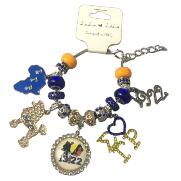 LuLu LaLa Jewelry - SIGMA GAMMA RHO SORORITY CHARM BRACELET